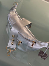 Load image into Gallery viewer, ANANÏ Leather Fanny Pack