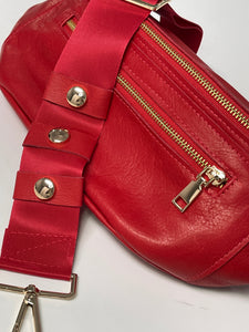 ANANÏ Leather Fanny Pack