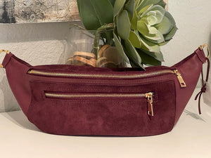 ANANÏ Leather Fanny Pack